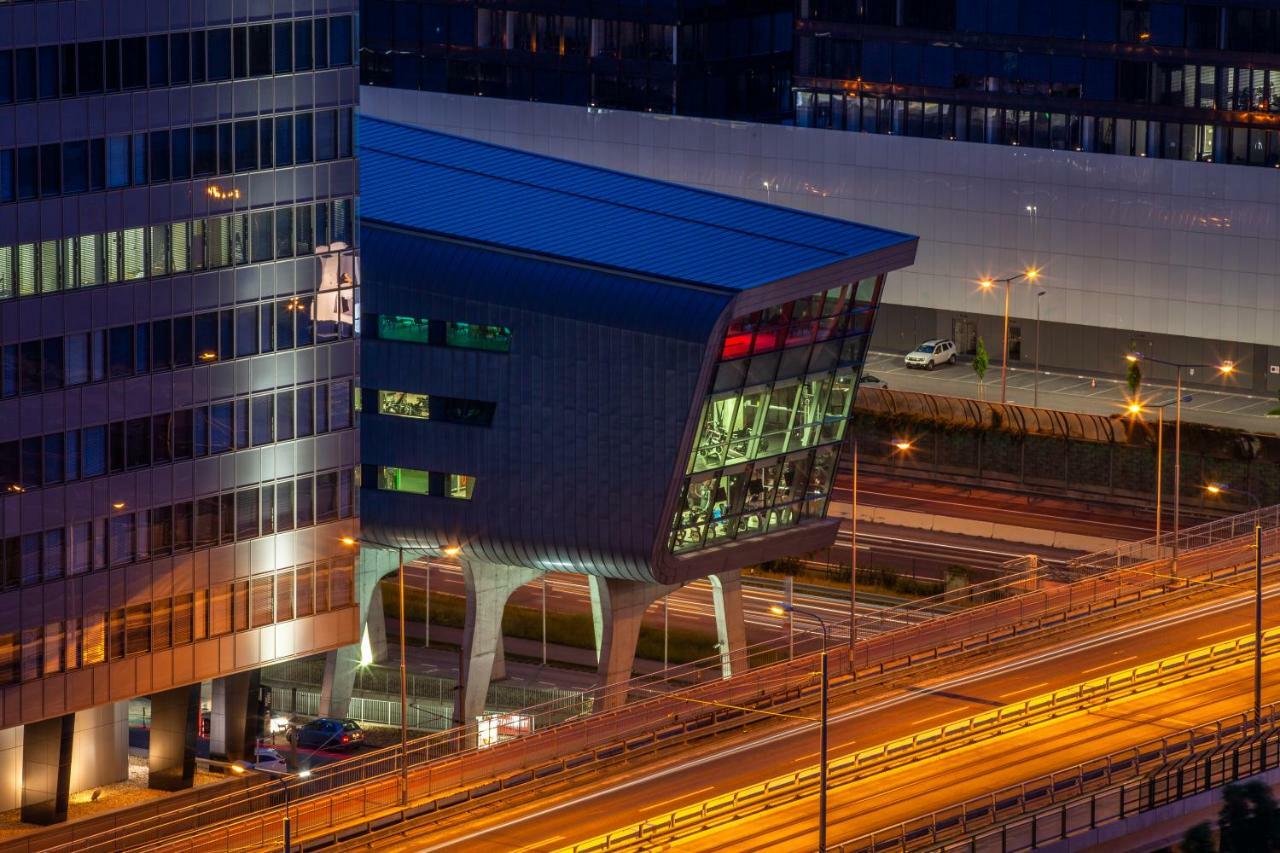 Air-Conditioned City View Apartment 24H Check-In Братислава Екстериор снимка